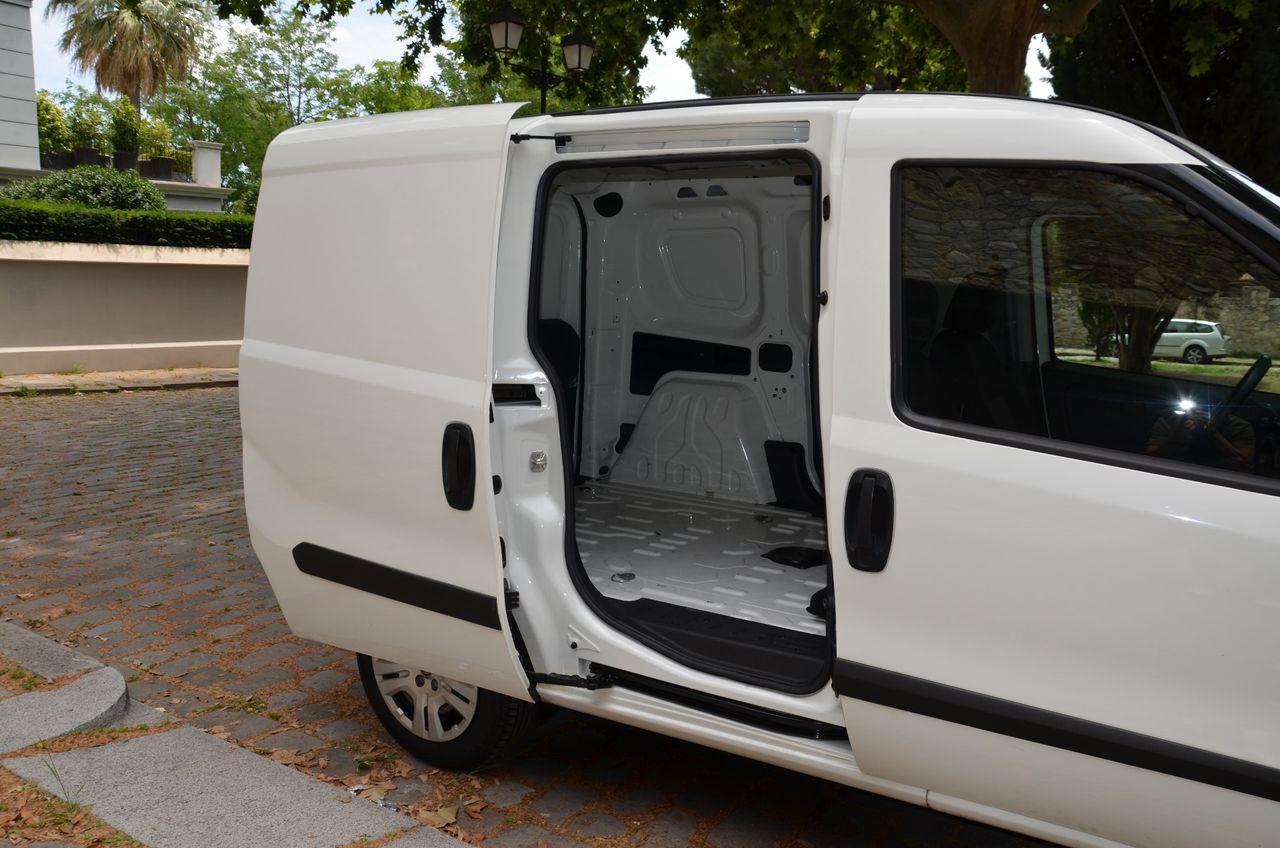 Fiat Doblò CARGO SX 1.6 MJET 90CV (AC) - Foto 13