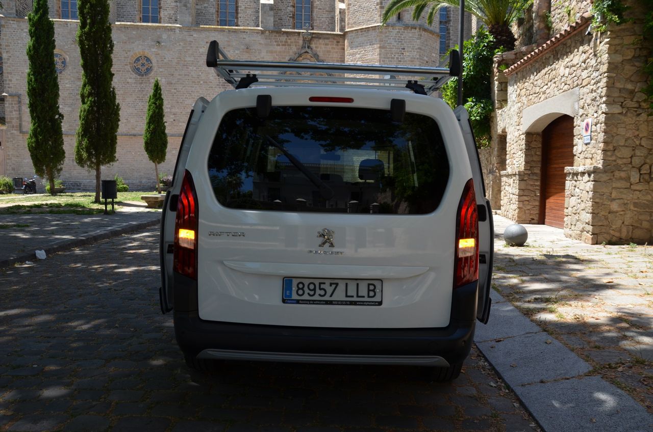 Peugeot Rifter Allure Long BlueHDi 100 BACA  GRANDE - Foto 23