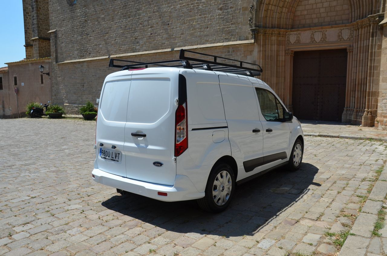 Ford Transit Connect VAN 1.5 TDCI ECOFLEX TREND 200 L1 3 PLAZAS + BACA + REMOLQUE - Foto 20