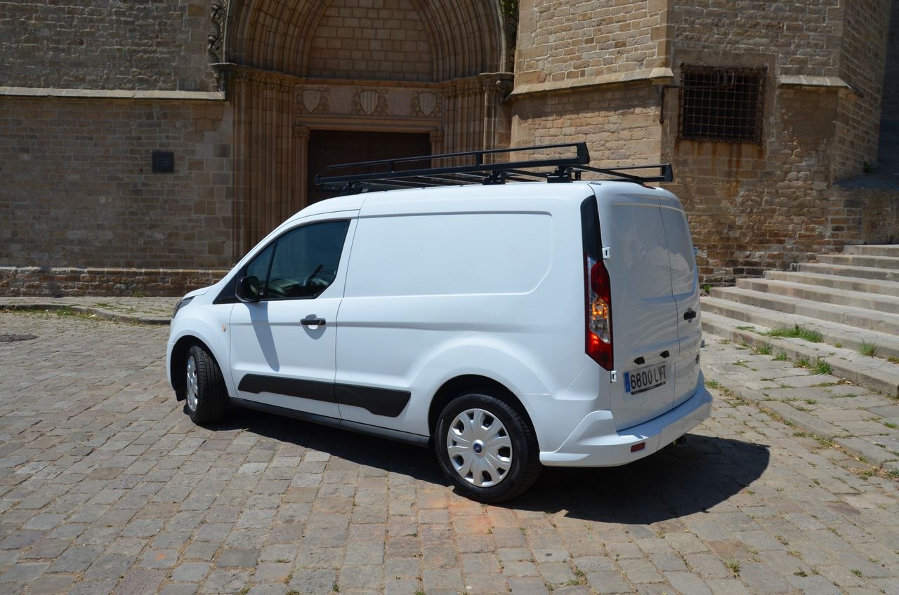 Ford Transit Connect VAN 1.5 TDCI ECOFLEX TREND 200 L1 3 PLAZAS + BACA + REMOLQUE - Foto 18