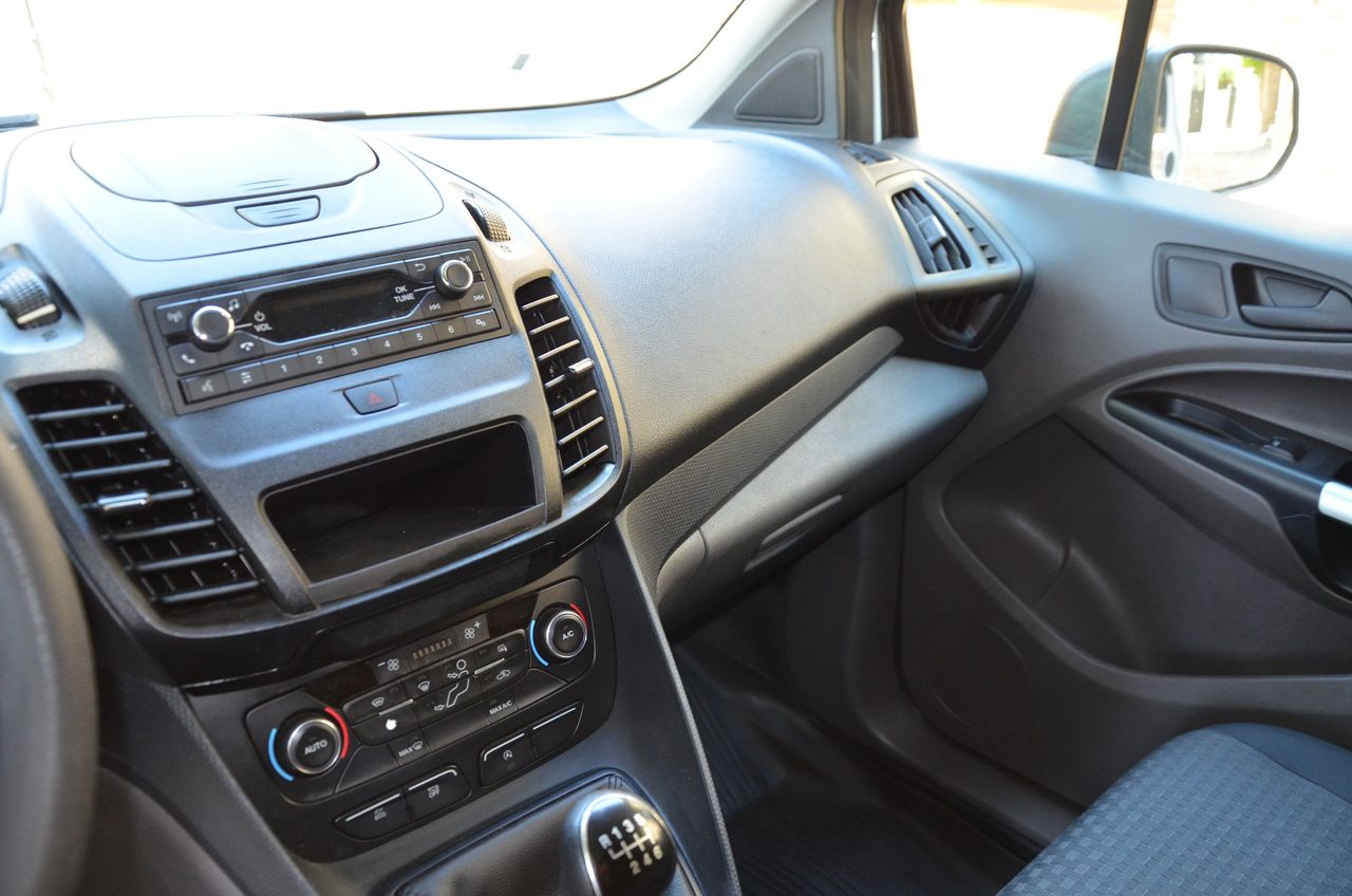Ford Transit Connect VAN 1.5 TDCI ECOFLEX TREND 200 L1 3 PLAZAS + BACA + REMOLQUE - Foto 9