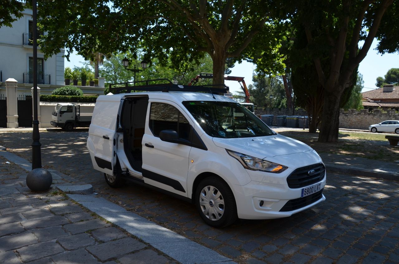 Ford Transit Connect VAN 1.5 TDCI ECOFLEX TREND 200 L1 3 PLAZAS + BACA + REMOLQUE - Foto 36