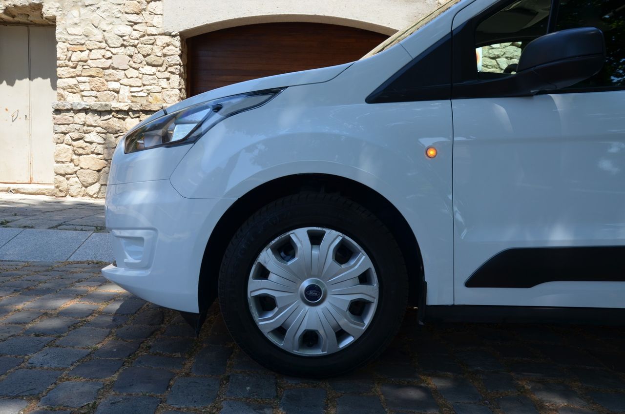 Ford Transit Connect VAN 1.5 TDCI ECOFLEX TREND 200 L1 3 PLAZAS + BACA + REMOLQUE - Foto 26