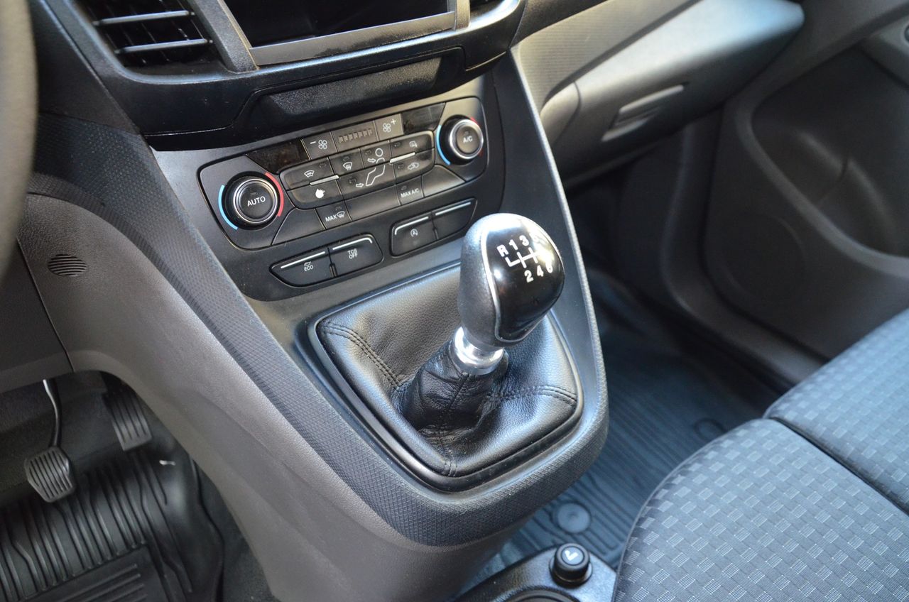 Ford Transit Connect VAN 1.5 TDCI ECOFLEX TREND 200 L1 3 PLAZAS + BACA + REMOLQUE - Foto 11