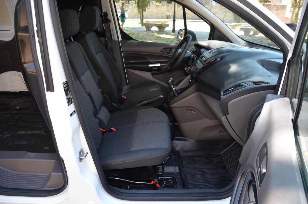 Ford Transit Connect VAN 1.5 TDCI ECOFLEX TREND 200 L1 3 PLAZAS + BACA + REMOLQUE - Foto 37