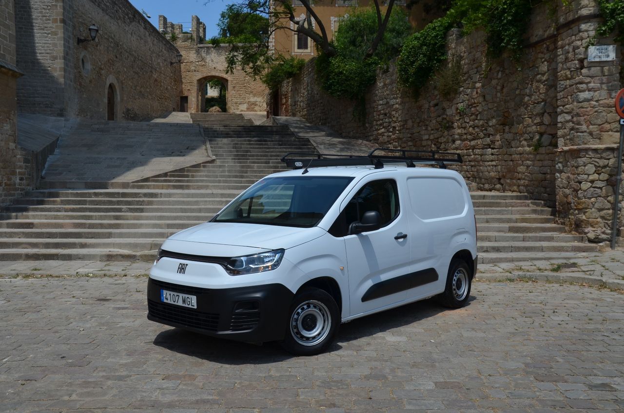 Fiat Doblò FURGÓN 1.5BLUEHDI 100CV 650KG L1 H1 BACA  GRANDE - Foto 14