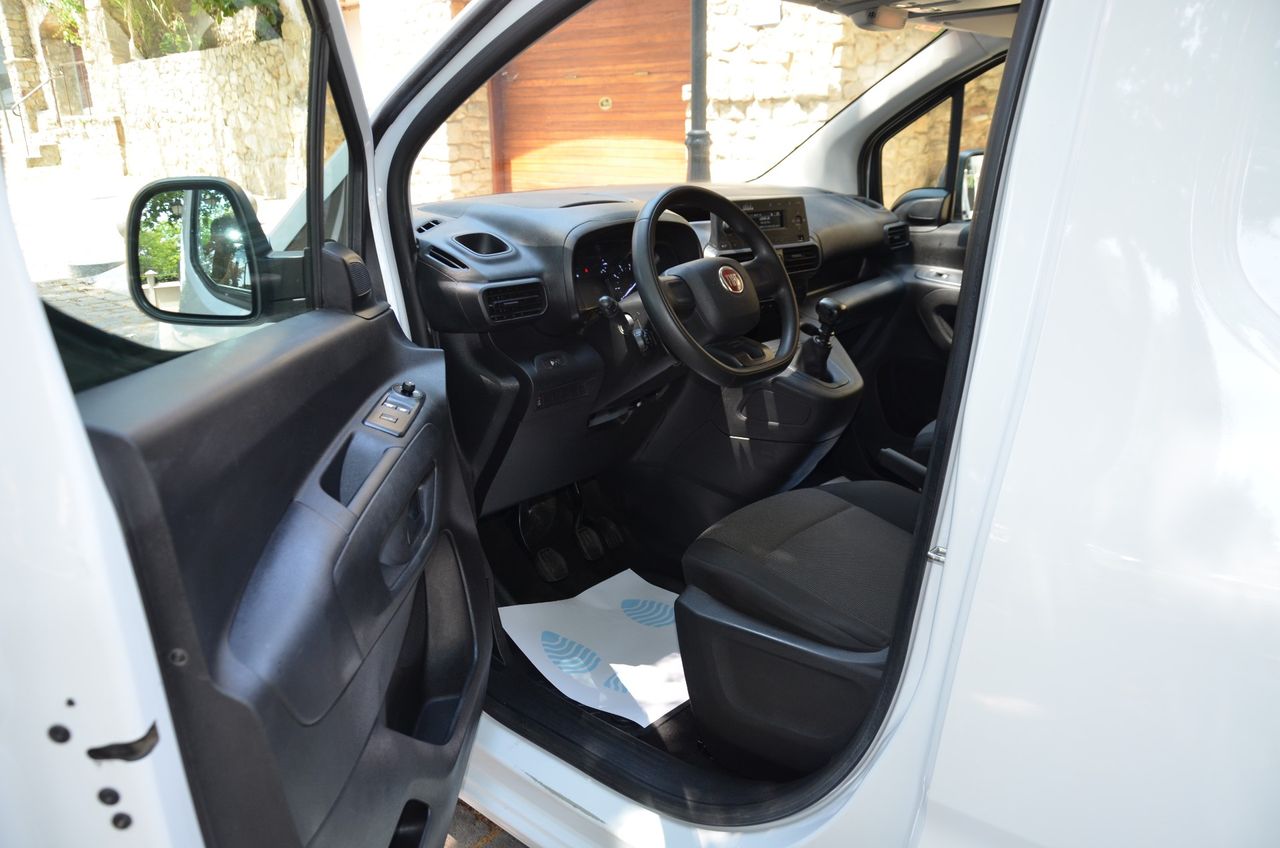 Fiat Doblò FURGÓN 1.5BLUEHDI 100CV 650KG L1 H1 BACA  GRANDE - Foto 13