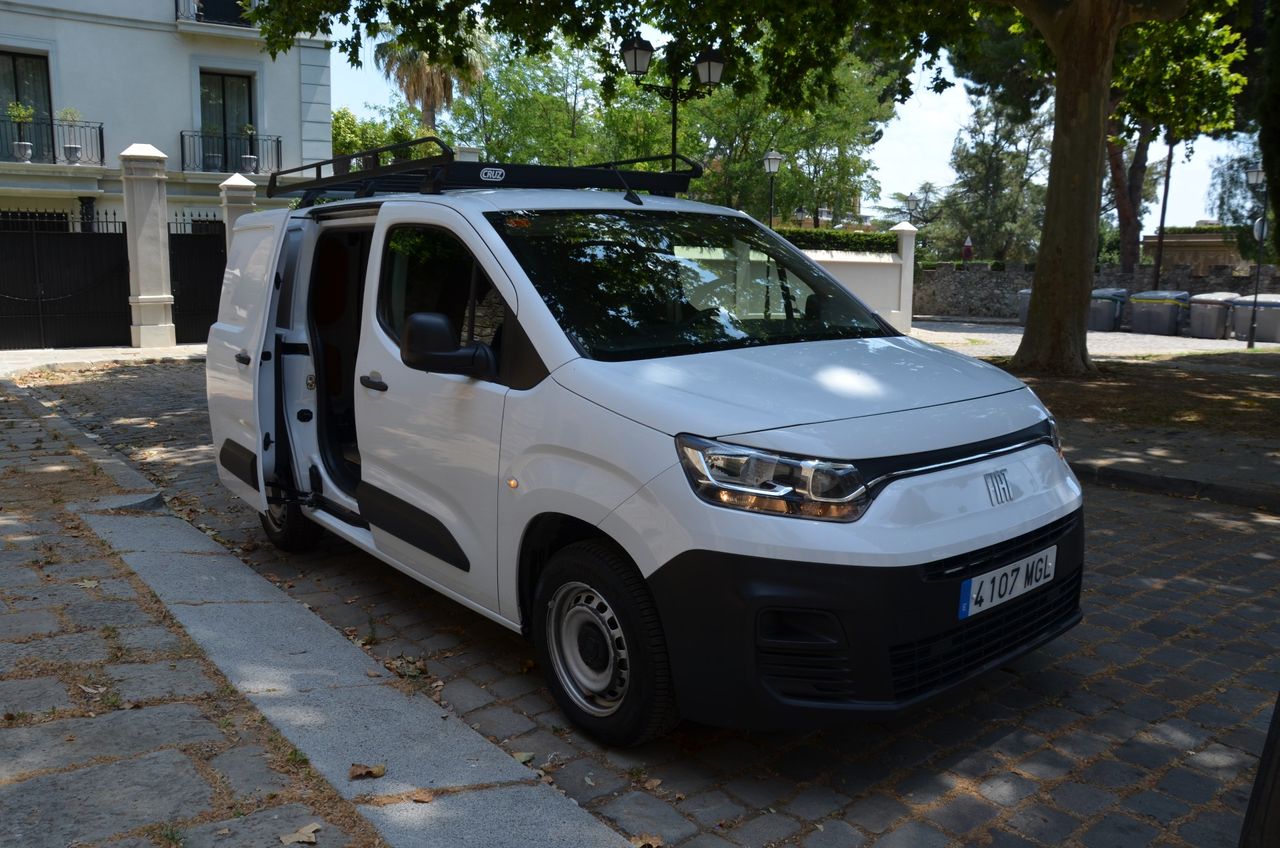 Fiat Doblò FURGÓN 1.5BLUEHDI 100CV 650KG L1 H1 BACA  GRANDE - Foto 32