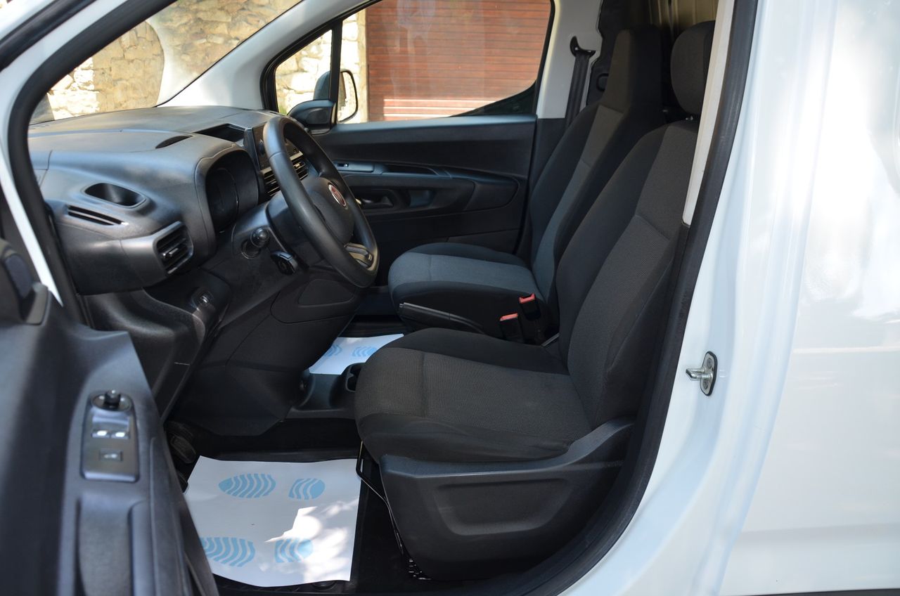 Fiat Doblò FURGÓN 1.5BLUEHDI 100CV 650KG L1 H1 BACA  GRANDE - Foto 4