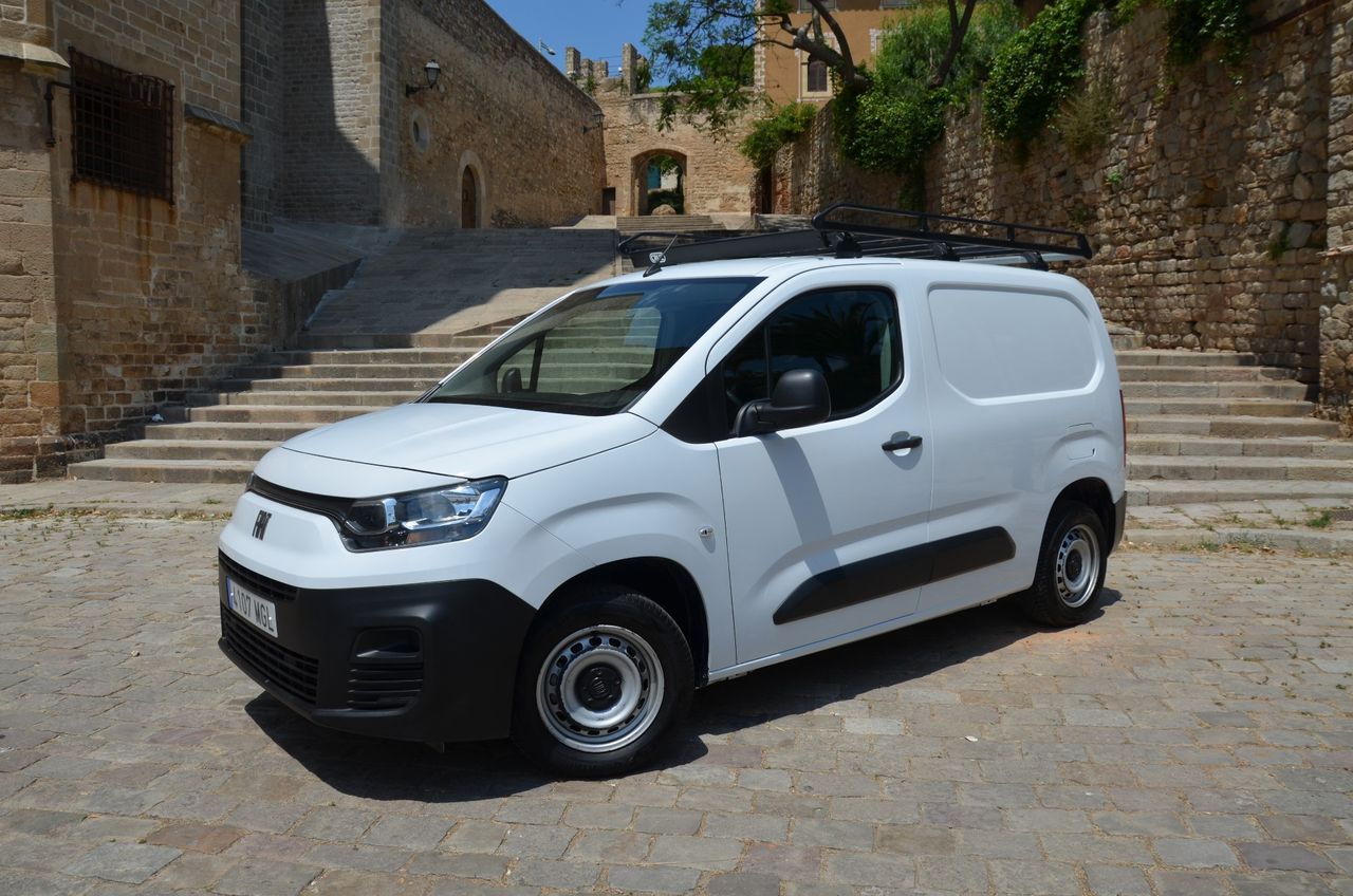 Fiat Doblò FURGÓN 1.5BLUEHDI 100CV 650KG L1 H1 BACA  GRANDE - Foto 12