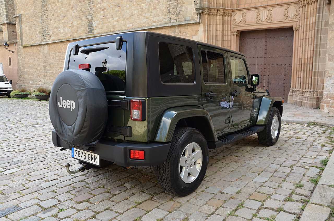 Jeep Wrangler UNLIMITED 2.8 CRD SAHARA.../ THE BEST OR NOTHING - Foto 23