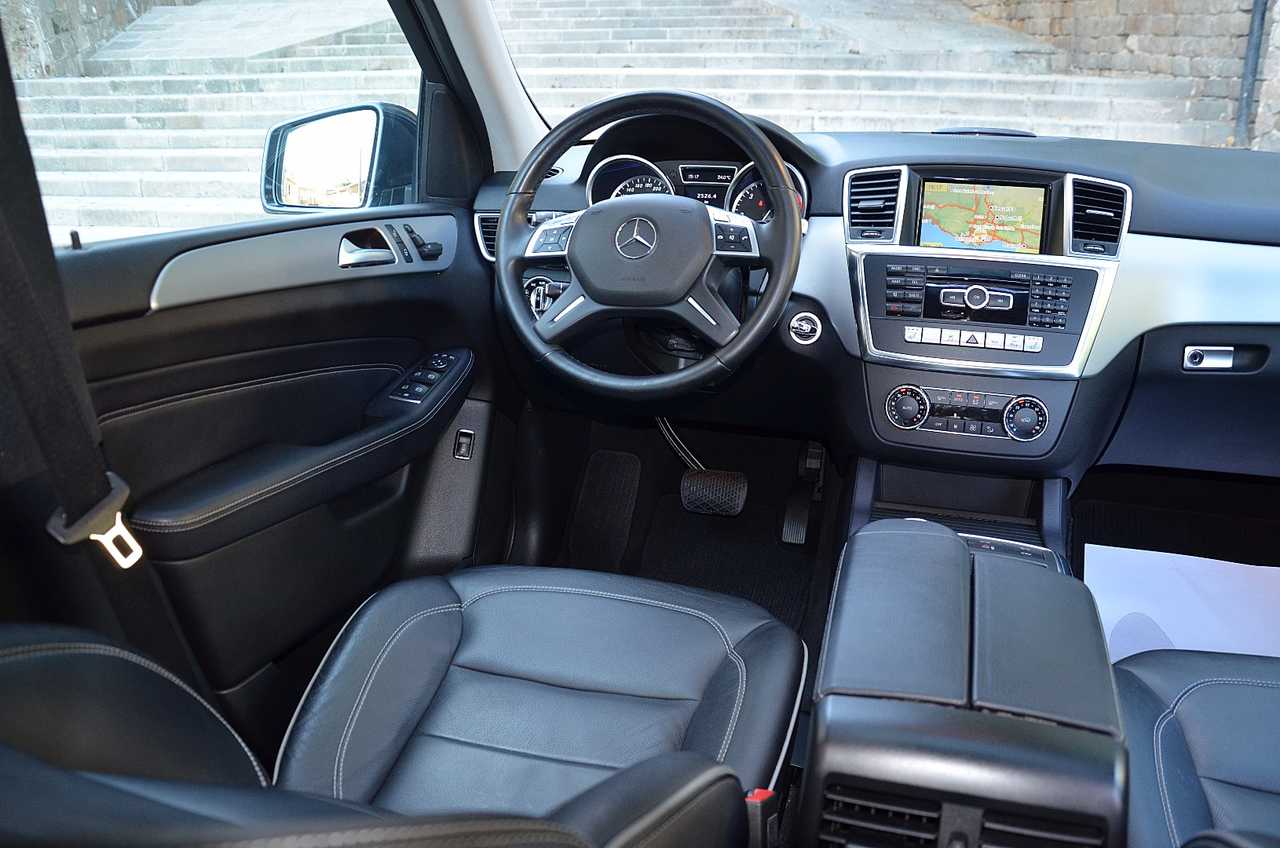 Mercedes Clase M 350 BLUETEC 4M 7G PLUS ../IVA DEDUCIBLE ../SÓLO 66.000 KM...FULL OPTION - Foto 42