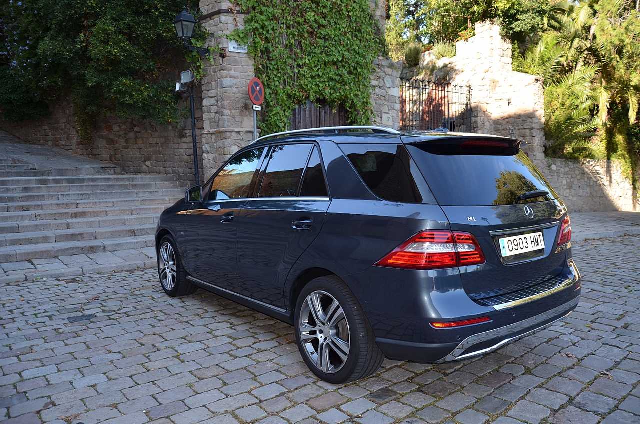 Mercedes Clase M 350 BLUETEC 4M 7G PLUS ../IVA DEDUCIBLE ../SÓLO 66.000 KM...FULL OPTION - Foto 50