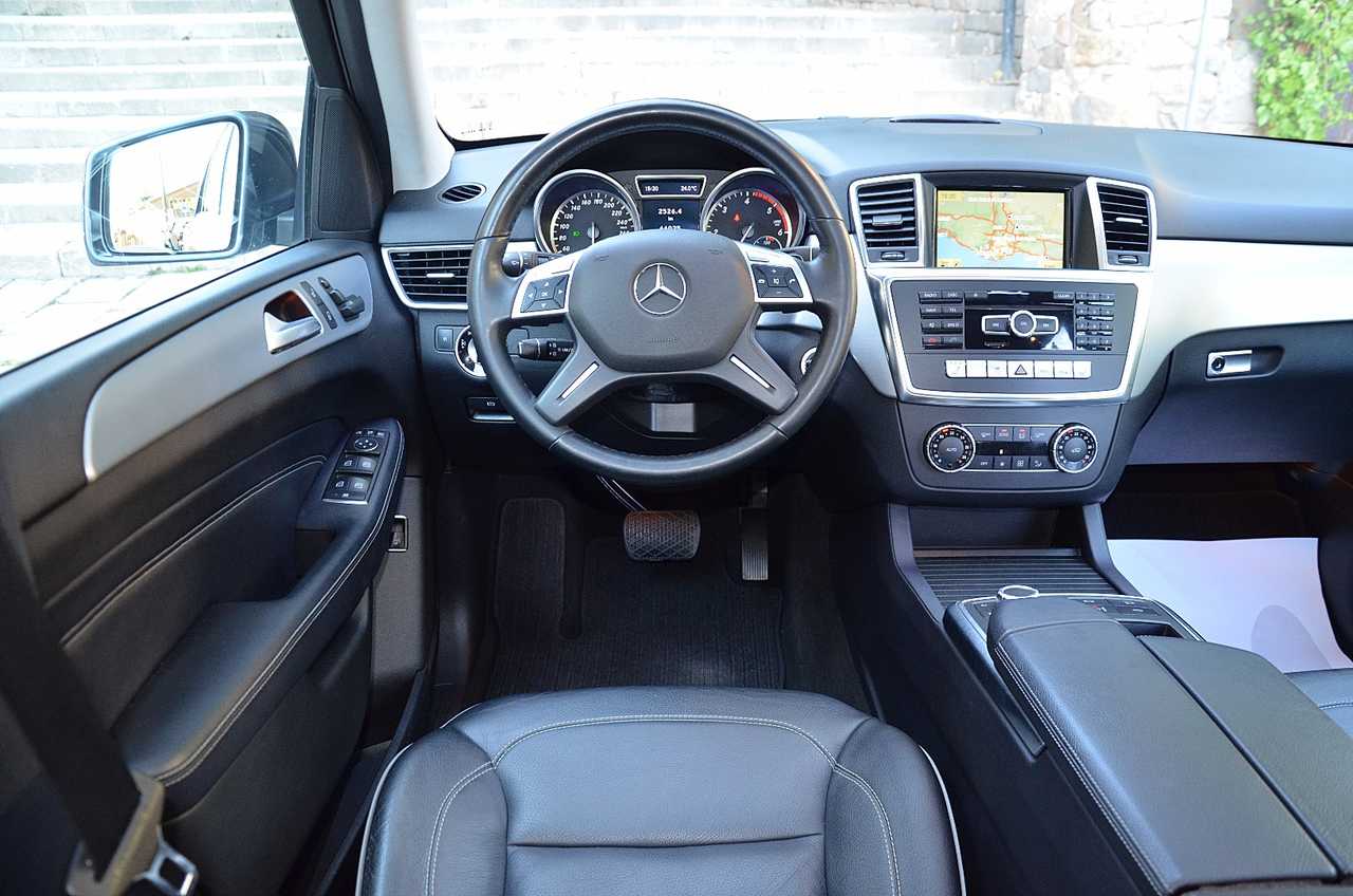 Mercedes Clase M 350 BLUETEC 4M 7G PLUS ../IVA DEDUCIBLE ../SÓLO 66.000 KM...FULL OPTION - Foto 46