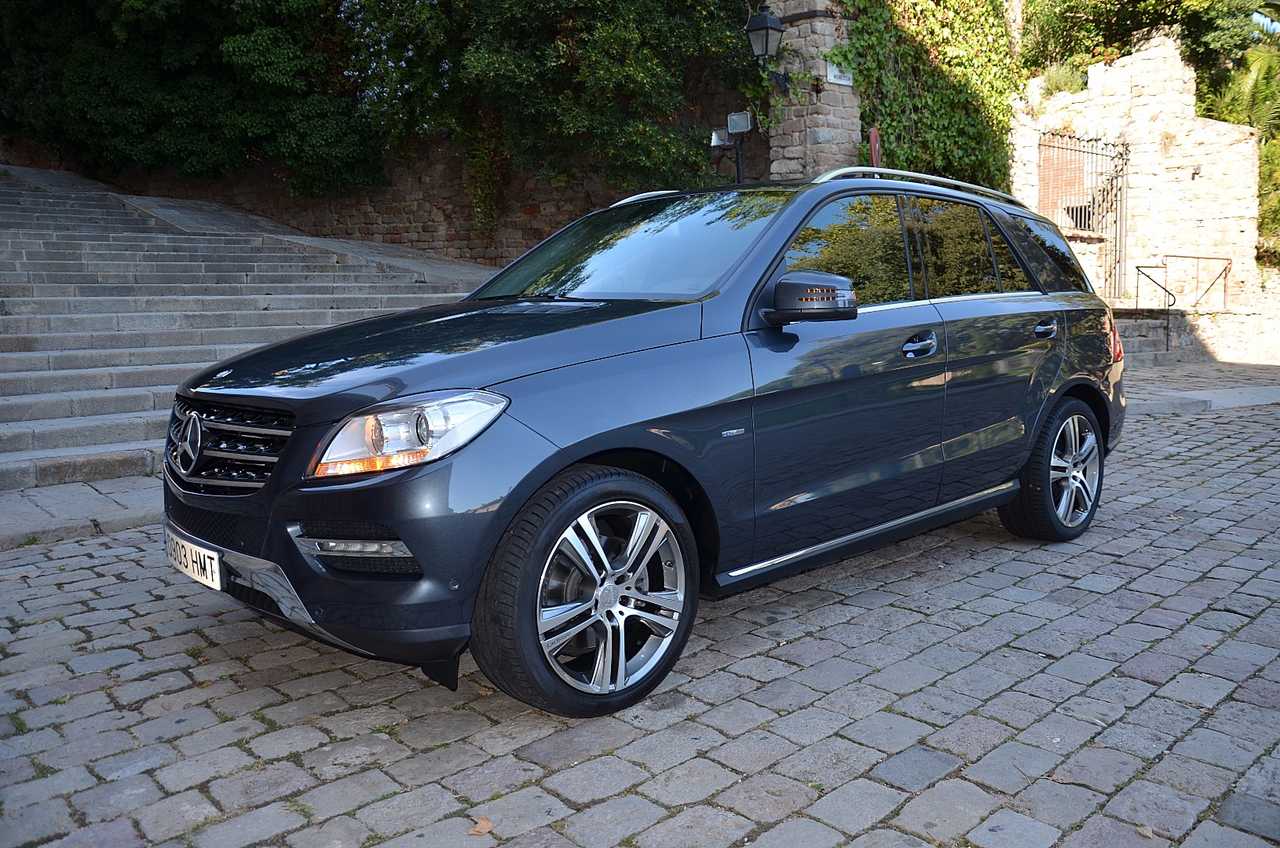 Mercedes Clase M 350 BLUETEC 4M 7G PLUS ../IVA DEDUCIBLE ../SÓLO 66.000 KM...FULL OPTION - Foto 18