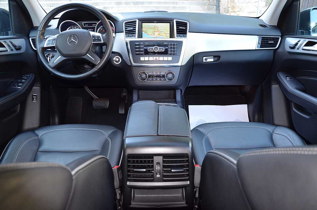 Mercedes Clase M 350 BLUETEC 4M 7G PLUS ../IVA DEDUCIBLE ../SÓLO 66.000 KM...FULL OPTION - Foto 39