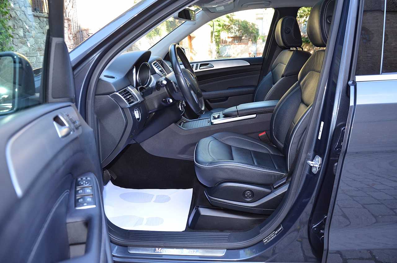 Mercedes Clase M 350 BLUETEC 4M 7G PLUS ../IVA DEDUCIBLE ../SÓLO 66.000 KM...FULL OPTION - Foto 7