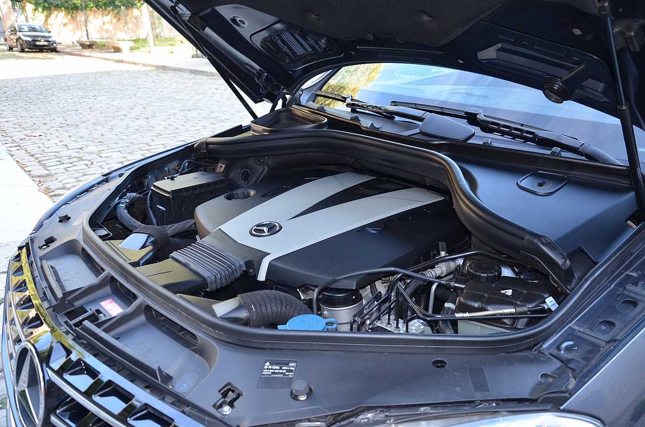 Mercedes Clase M 350 BLUETEC 4M 7G PLUS ../IVA DEDUCIBLE ../SÓLO 66.000 KM...FULL OPTION - Foto 48