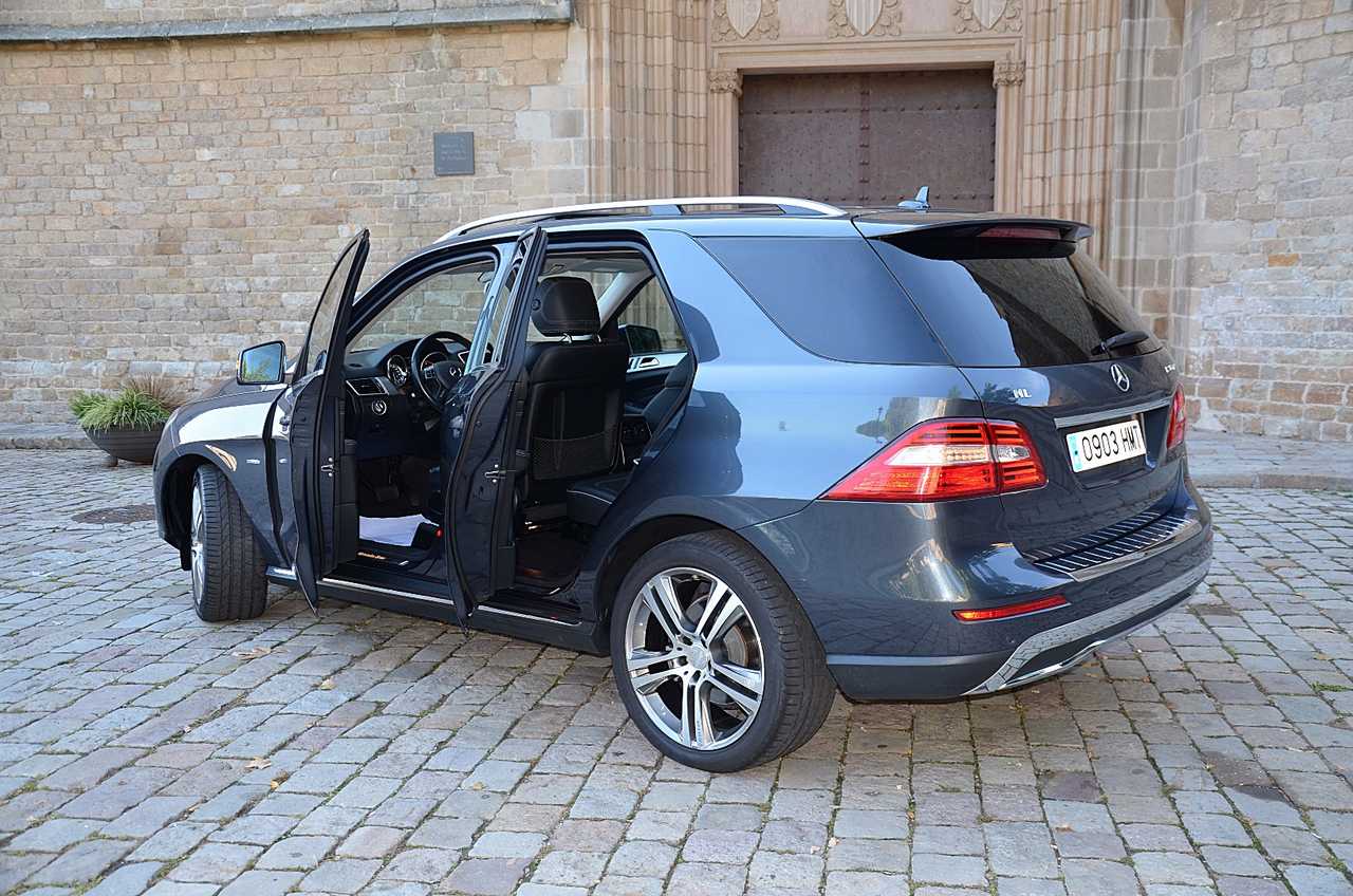 Mercedes Clase M 350 BLUETEC 4M 7G PLUS ../IVA DEDUCIBLE ../SÓLO 66.000 KM...FULL OPTION - Foto 13