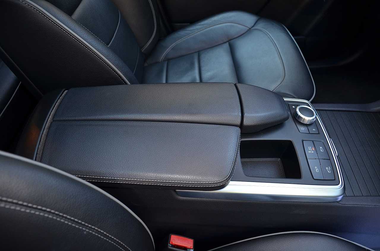 Mercedes Clase M 350 BLUETEC 4M 7G PLUS ../IVA DEDUCIBLE ../SÓLO 66.000 KM...FULL OPTION - Foto 35