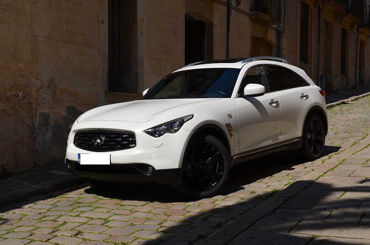 Infiniti FX 30d S PREMIUM AWD 240CV  NACIONAL../ FULL OPTIÓN !! AHORA ES TU MOMENTO !! - Foto 3