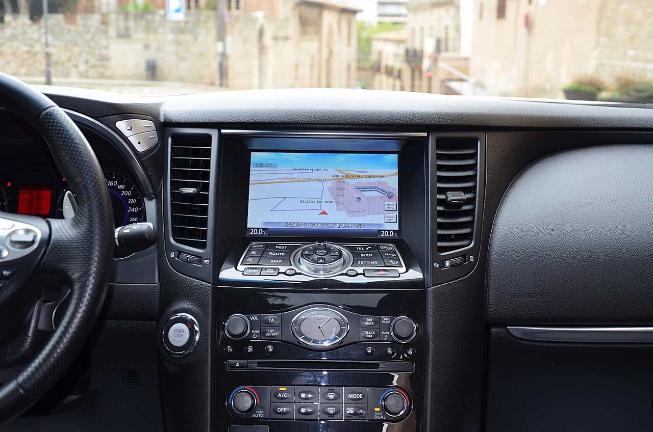 Infiniti FX 30d S PREMIUM AWD 240CV  NACIONAL../ FULL OPTIÓN !! AHORA ES TU MOMENTO !! - Foto 30