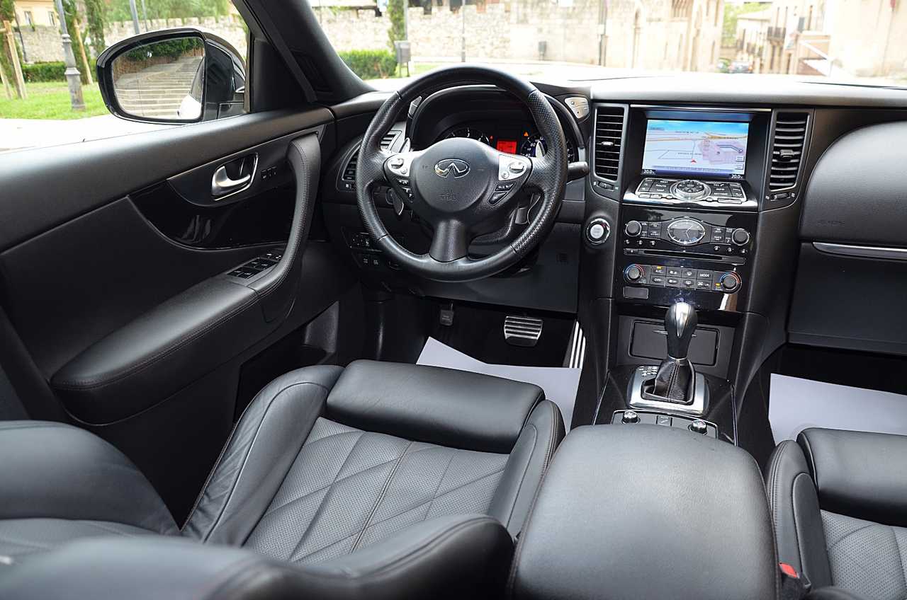 Infiniti FX 30d S PREMIUM AWD 240CV  NACIONAL../ FULL OPTIÓN !! AHORA ES TU MOMENTO !! - Foto 28