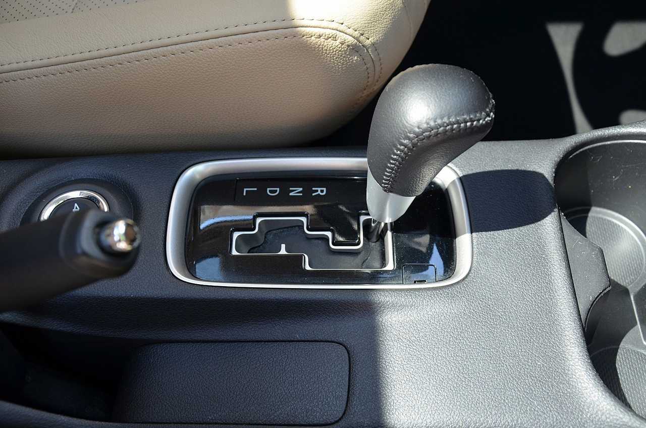 Mitsubishi Outlander 220DI-D Kaiteki AT 4WD **7PLAZAS/FULL OPTION**  - Foto 30