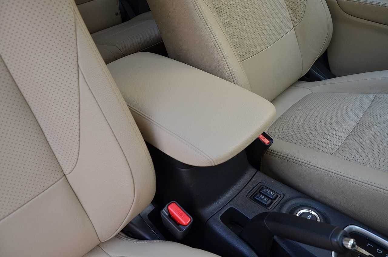 Mitsubishi Outlander 220DI-D Kaiteki AT 4WD **7PLAZAS/FULL OPTION**  - Foto 31