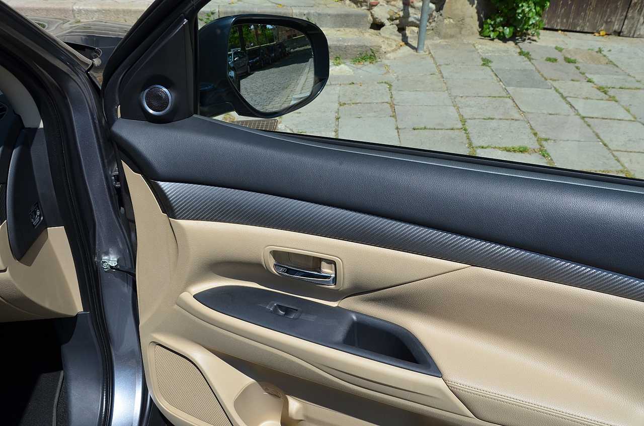 Mitsubishi Outlander 220DI-D Kaiteki AT 4WD **7PLAZAS/FULL OPTION**  - Foto 28