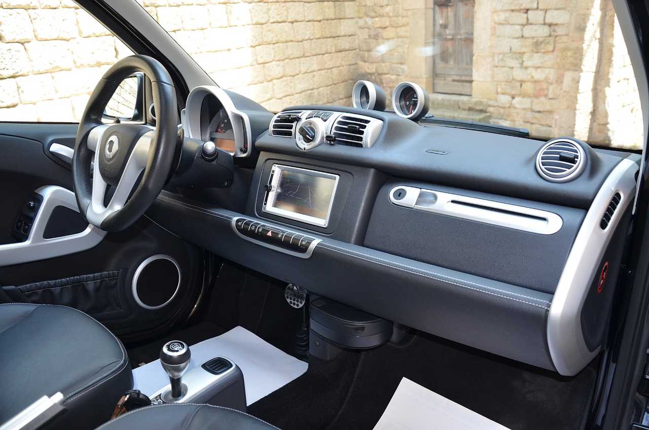 Smart Fortwo COUPÉ BRABUS LINEA BRABUS XCLUSIVE  ../  FULL OPTION - Foto 49