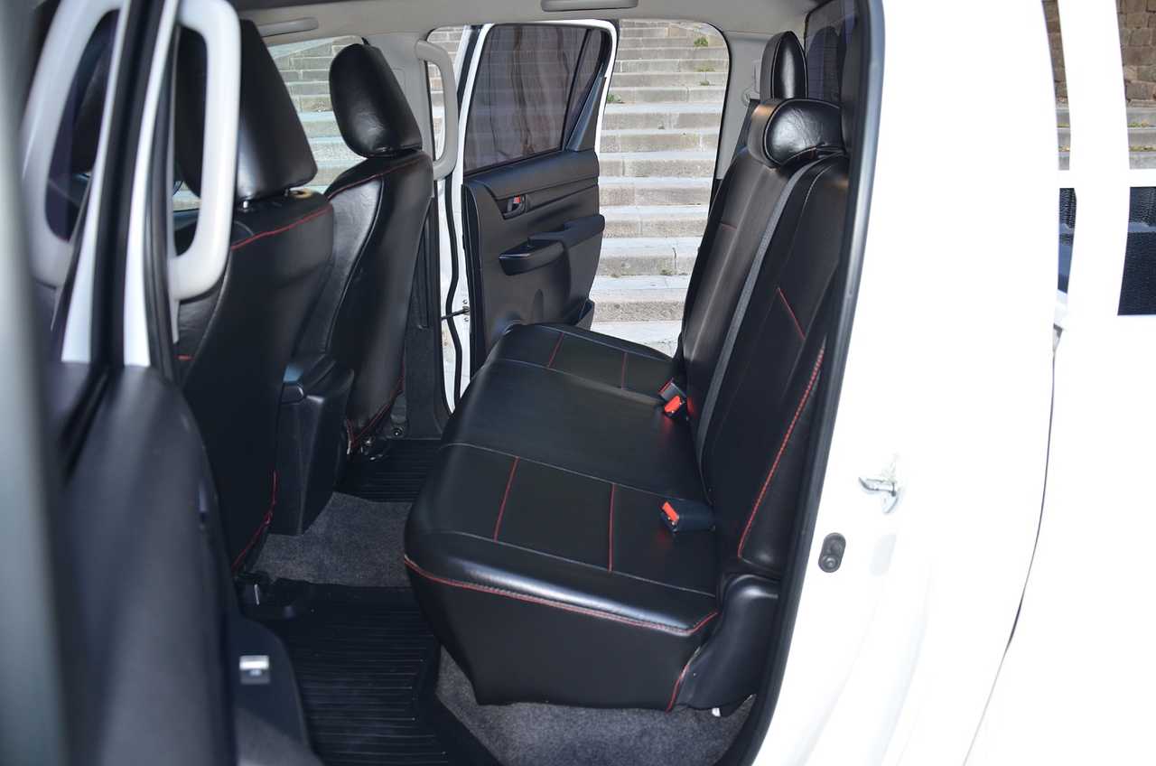 Toyota Hilux 2.4 D4D DOBLE CABINA GX..  150 CV/ UNA FIERA FUERA DEL ASFALTO ./ OPORTUNIDAD - Foto 28