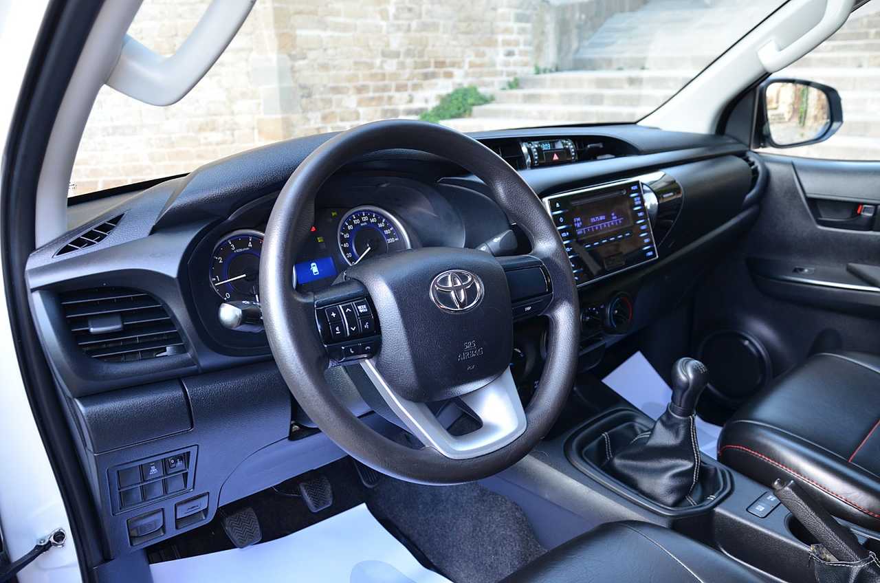 Toyota Hilux 2.4 D4D DOBLE CABINA GX..  150 CV/ UNA FIERA FUERA DEL ASFALTO ./ OPORTUNIDAD - Foto 49