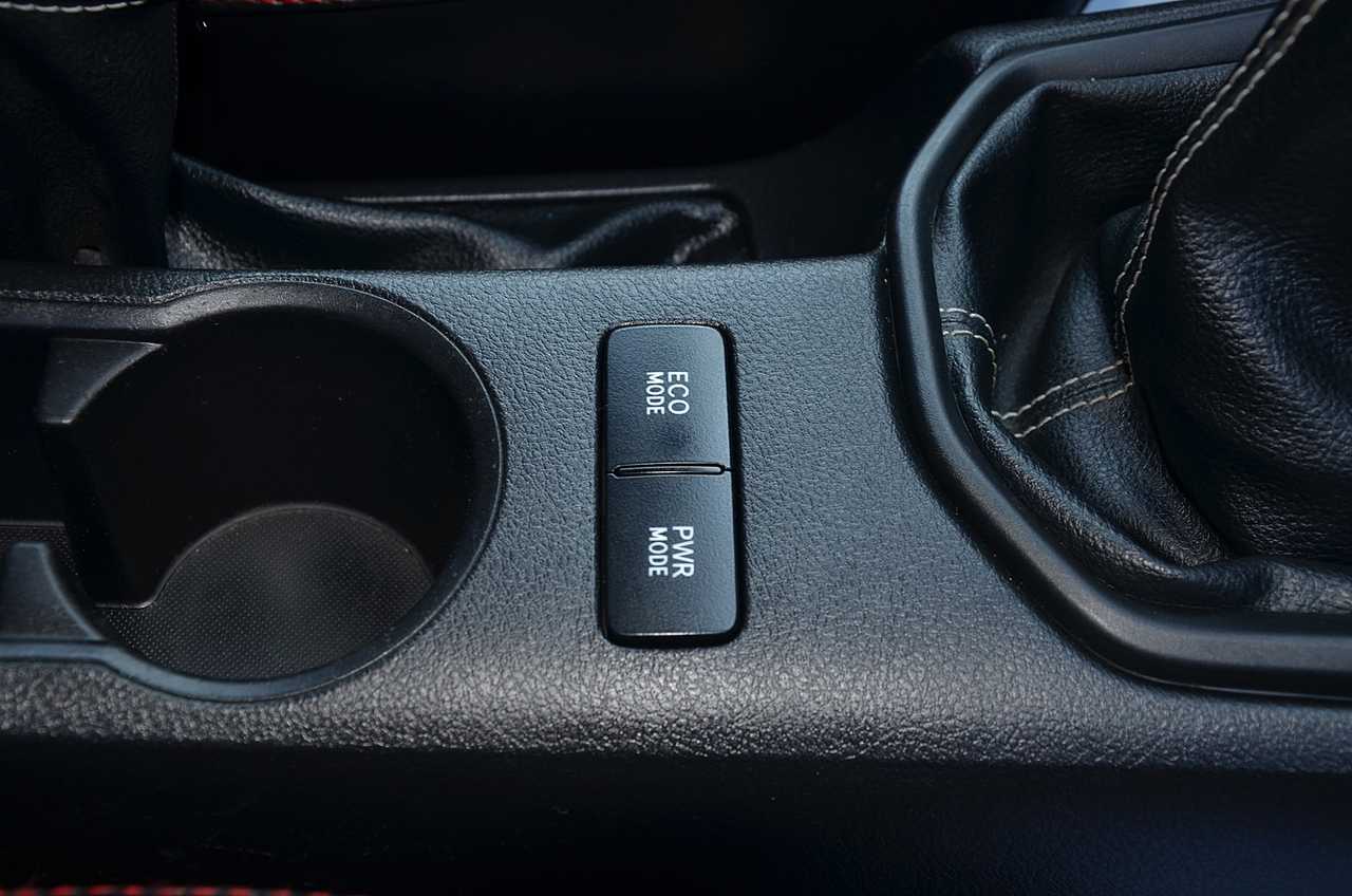 Toyota Hilux 2.4 D4D DOBLE CABINA GX..  150 CV/ UNA FIERA FUERA DEL ASFALTO ./ OPORTUNIDAD - Foto 26