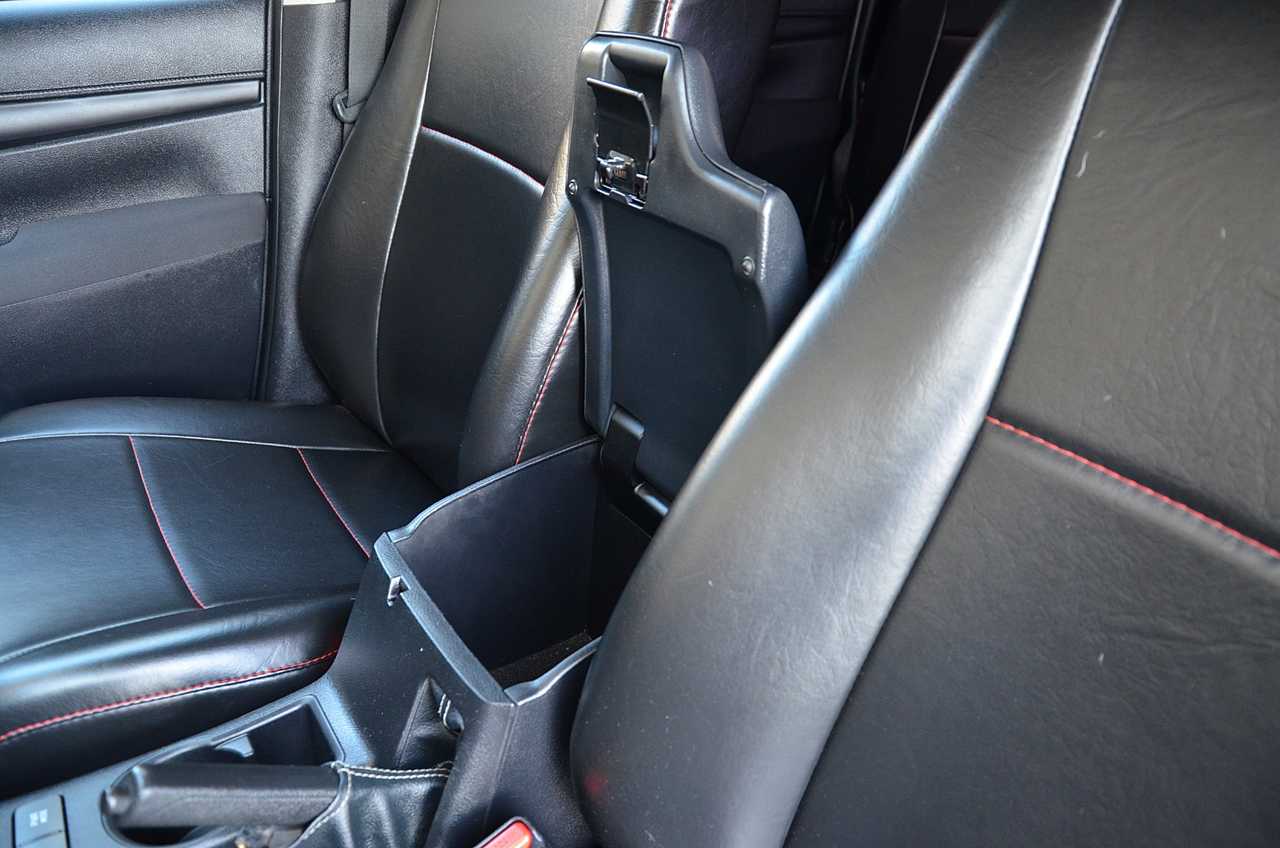 Toyota Hilux 2.4 D4D DOBLE CABINA GX..  150 CV/ UNA FIERA FUERA DEL ASFALTO ./ OPORTUNIDAD - Foto 8