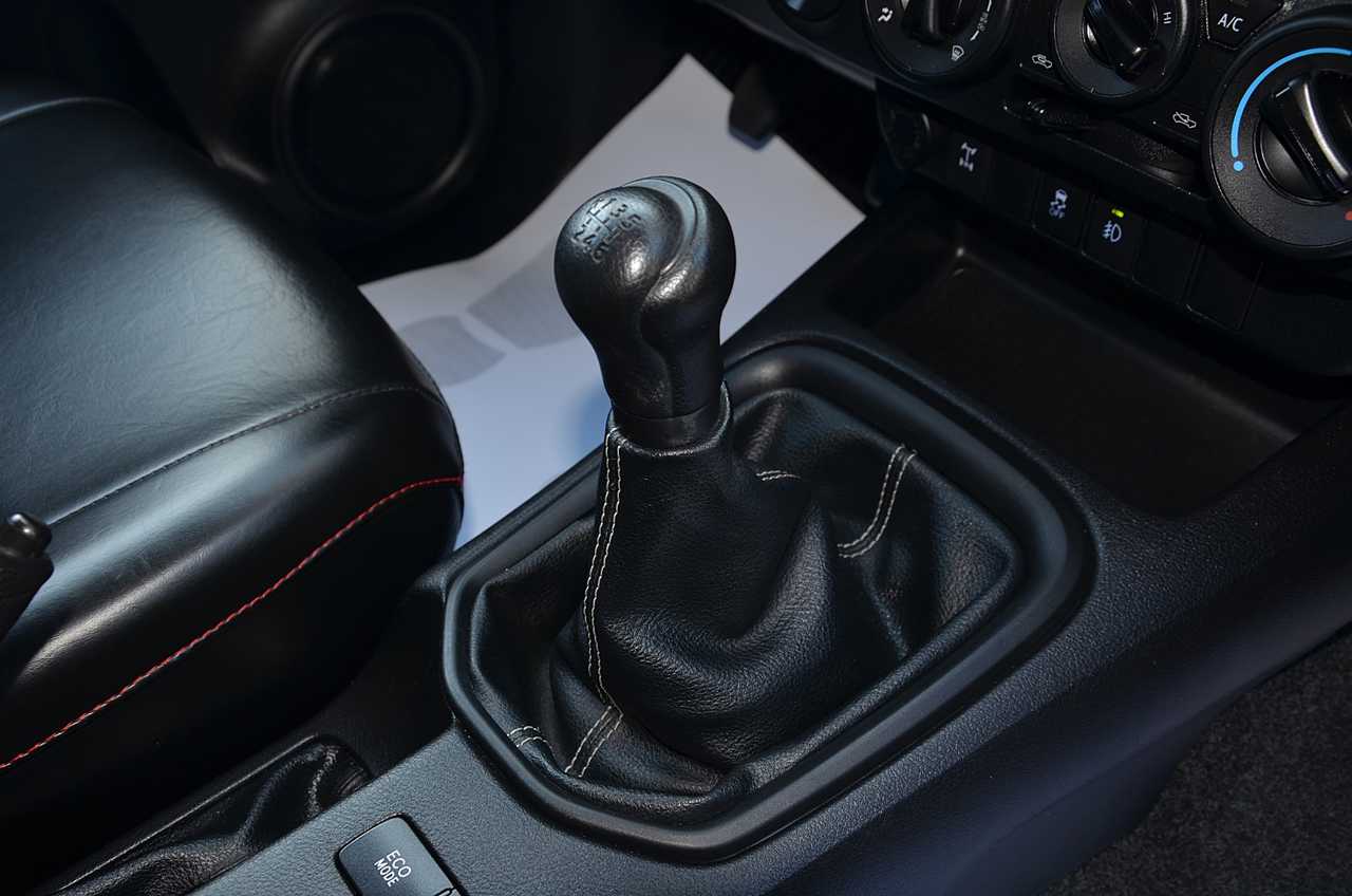 Toyota Hilux 2.4 D4D DOBLE CABINA GX..  150 CV/ UNA FIERA FUERA DEL ASFALTO ./ OPORTUNIDAD - Foto 27