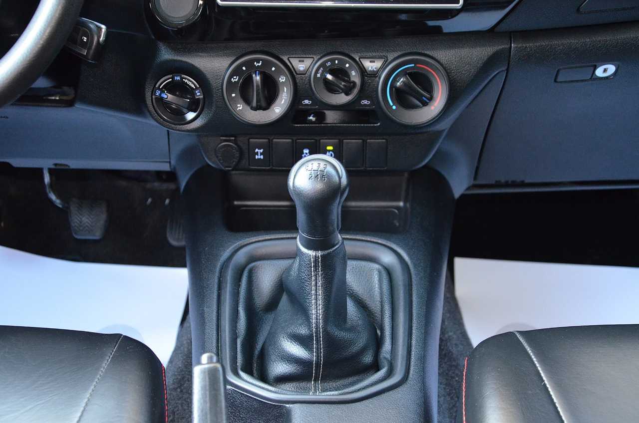 Toyota Hilux 2.4 D4D DOBLE CABINA GX..  150 CV/ UNA FIERA FUERA DEL ASFALTO ./ OPORTUNIDAD - Foto 33