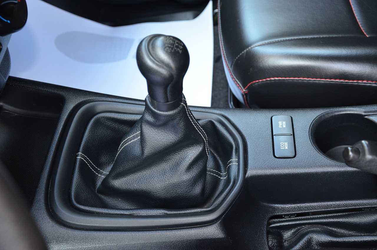 Toyota Hilux 2.4 D4D DOBLE CABINA GX..  150 CV/ UNA FIERA FUERA DEL ASFALTO ./ OPORTUNIDAD - Foto 6