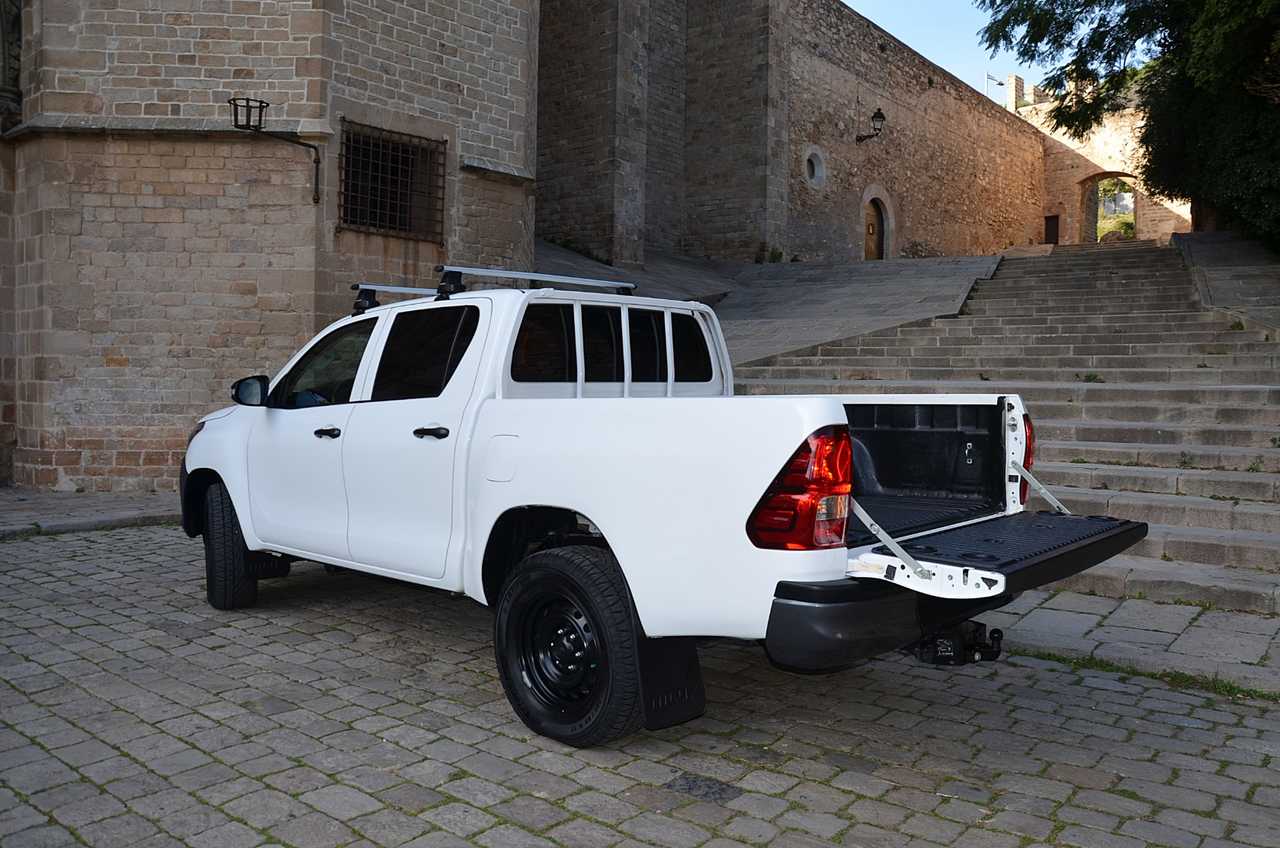 Toyota Hilux 2.4 D4D DOBLE CABINA GX..  150 CV/ UNA FIERA FUERA DEL ASFALTO ./ OPORTUNIDAD - Foto 45