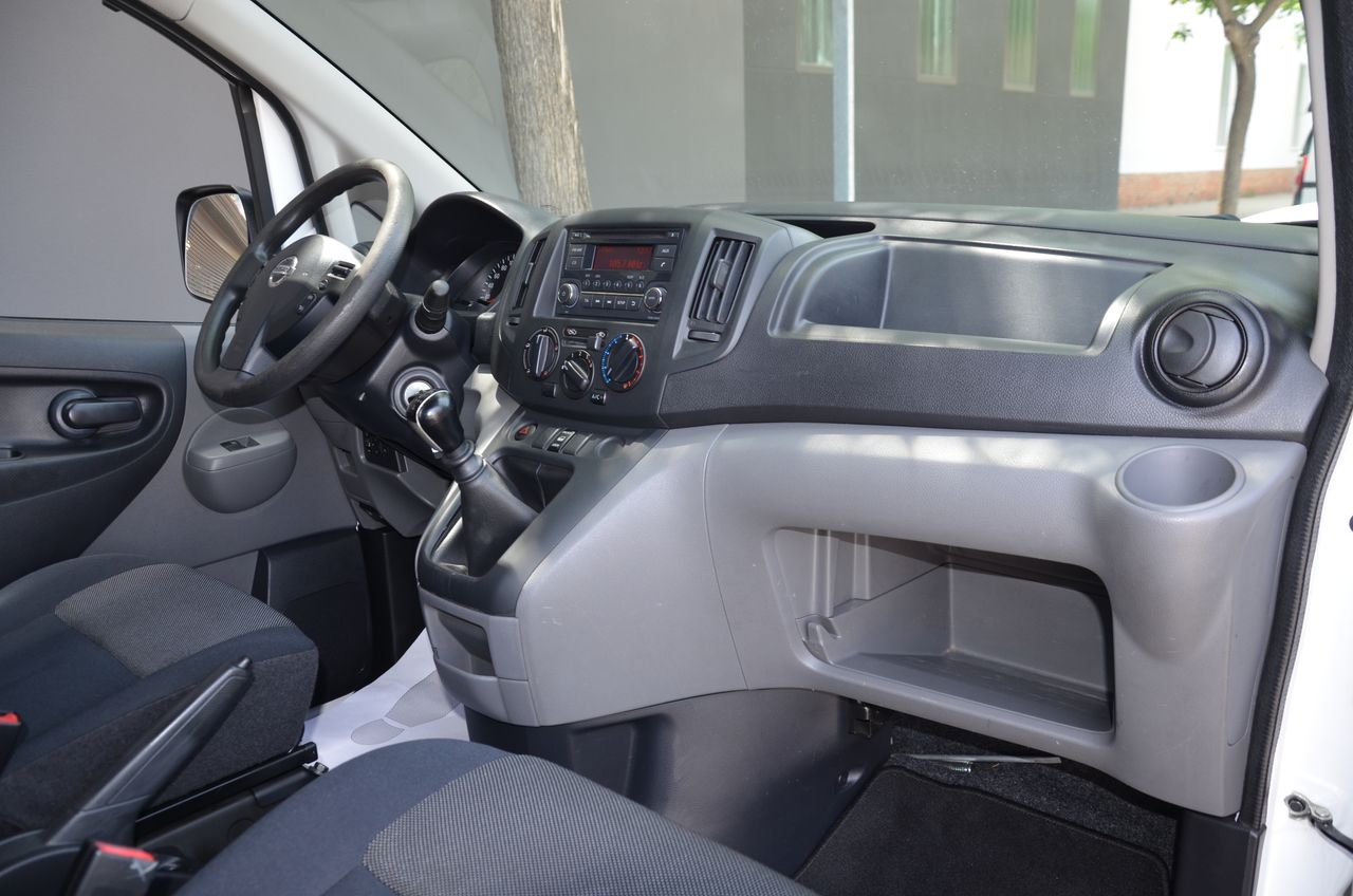 Nissan NV200 FURGÓN 1.5DCI 110CV COMFORT CÁMARA TRASERA / DOBLE PUERTA LATERAL /ANTINIEBLAS - Foto 30