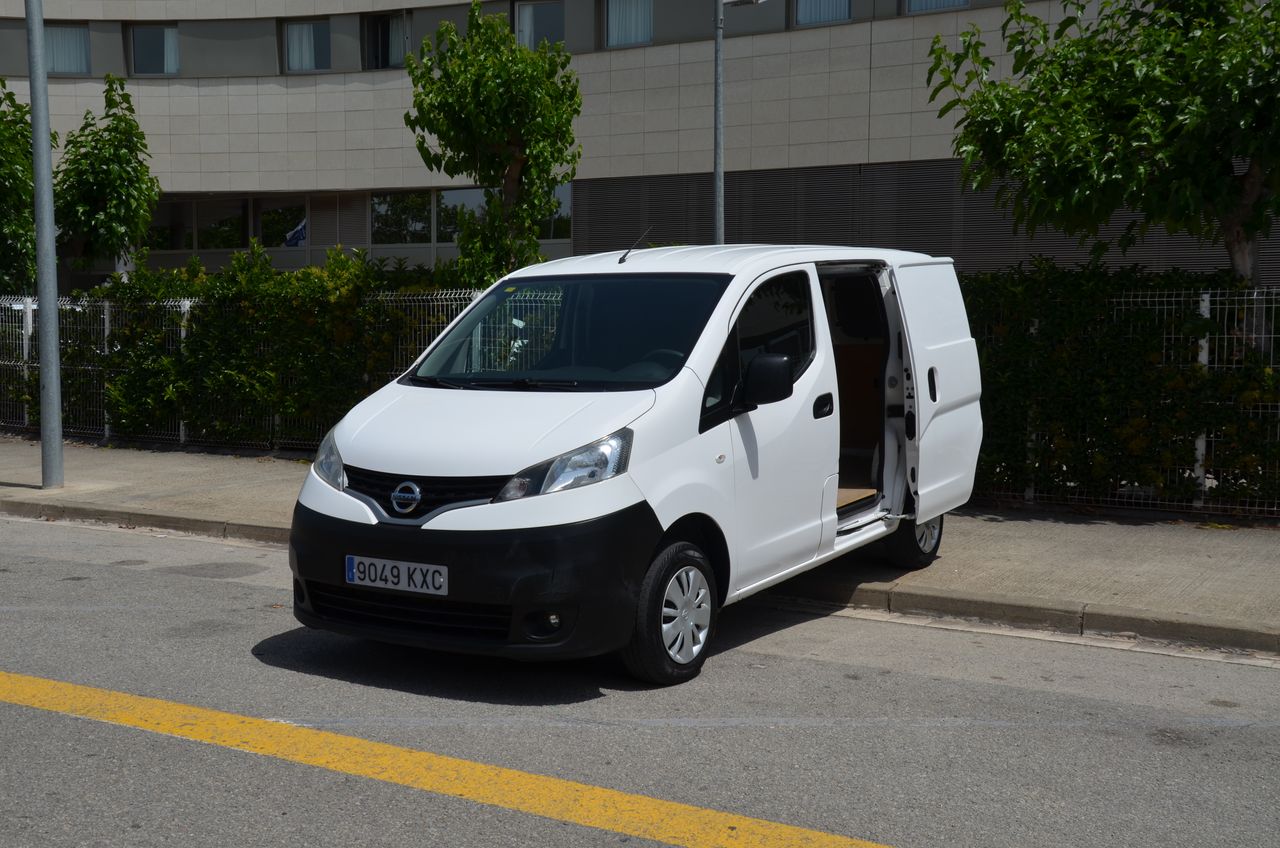 Nissan NV200 FURGÓN 1.5DCI 110CV COMFORT CÁMARA TRASERA / DOBLE PUERTA LATERAL /ANTINIEBLAS - Foto 28