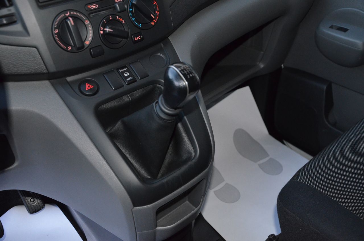 Nissan NV200 FURGÓN 1.5DCI 110CV COMFORT CÁMARA TRASERA / DOBLE PUERTA LATERAL /ANTINIEBLAS - Foto 8