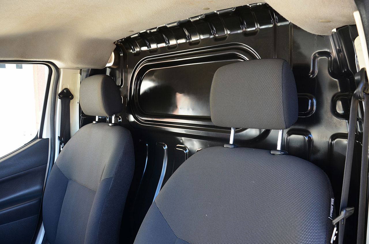 Nissan NV200 FURGÓN 1.5DCI 110CV COMFORT CÁMARA TRASERA / DOBLE PUERTA LATERAL /ANTINIEBLAS - Foto 10