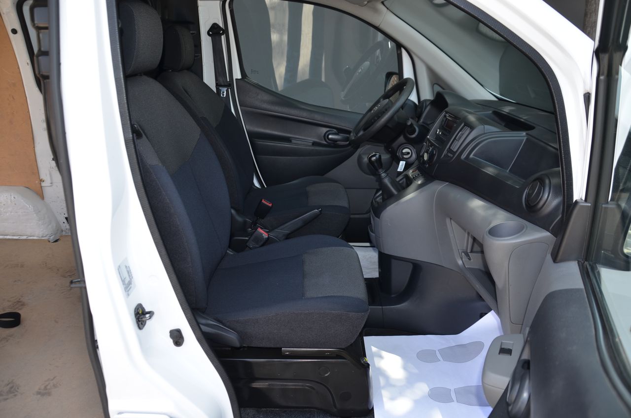 Nissan NV200 FURGÓN 1.5DCI 110CV COMFORT CÁMARA TRASERA / DOBLE PUERTA LATERAL /ANTINIEBLAS - Foto 18