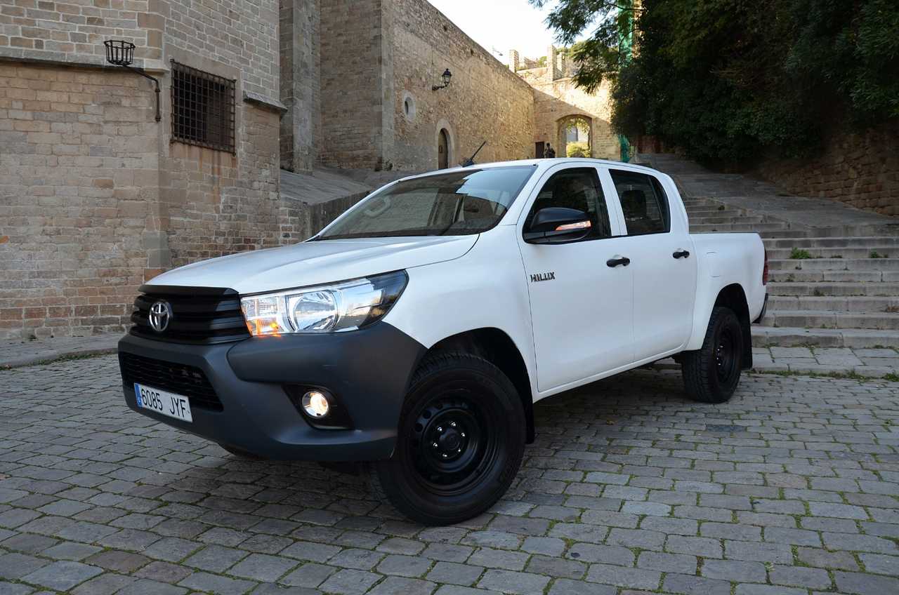 Toyota Hilux 2.4 D4D DOBLE CABINA GX..  150 CV/ REESTRENO ../ SÓLO 35000 KM - Foto 28