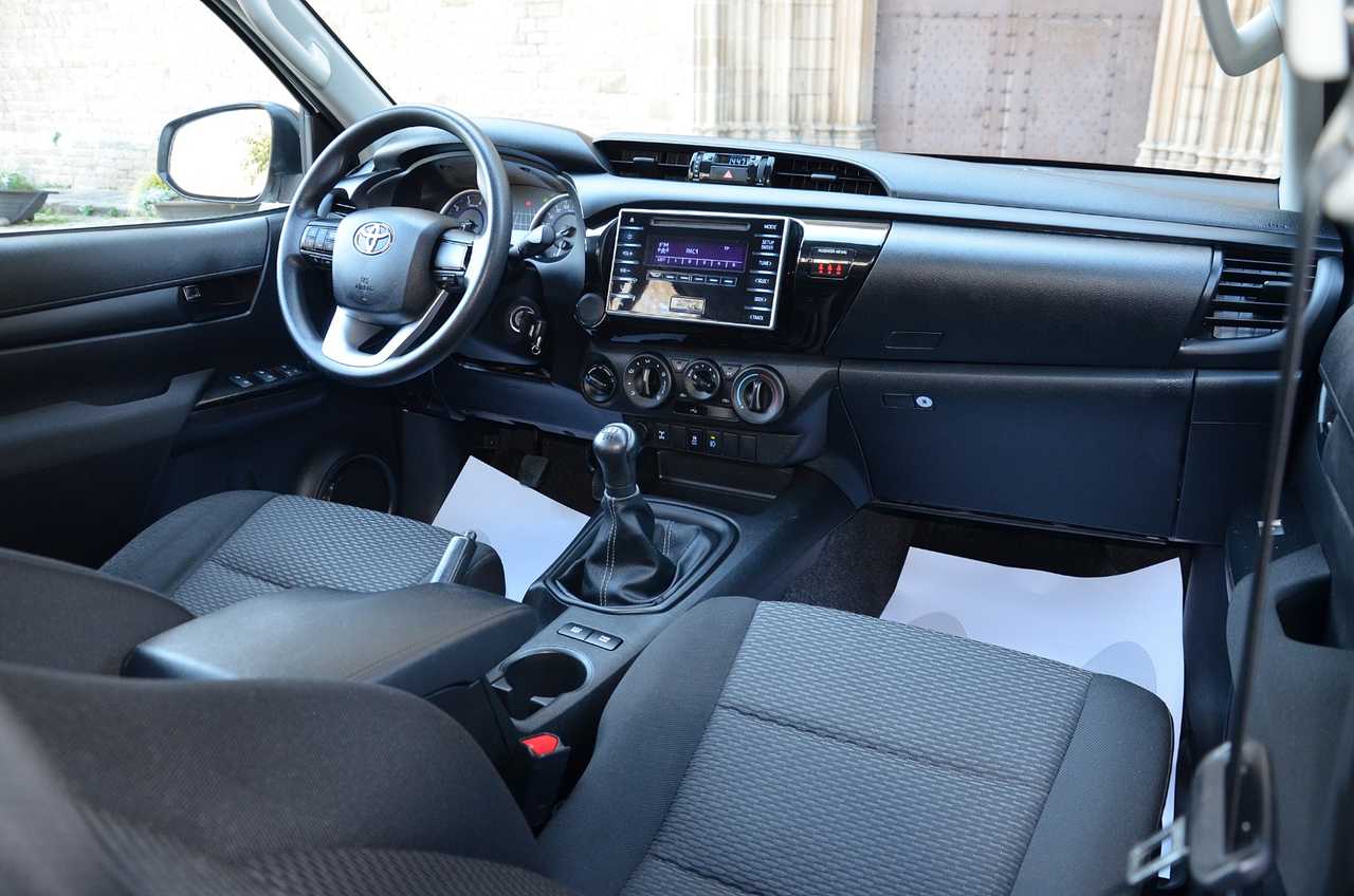 Toyota Hilux 2.4 D4D DOBLE CABINA GX..  150 CV/ REESTRENO ../ SÓLO 35000 KM - Foto 29