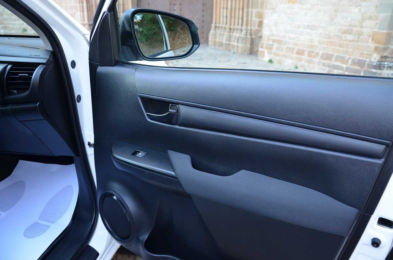 Toyota Hilux 2.4 D4D DOBLE CABINA GX..  150 CV/ REESTRENO ../ SÓLO 35000 KM - Foto 27