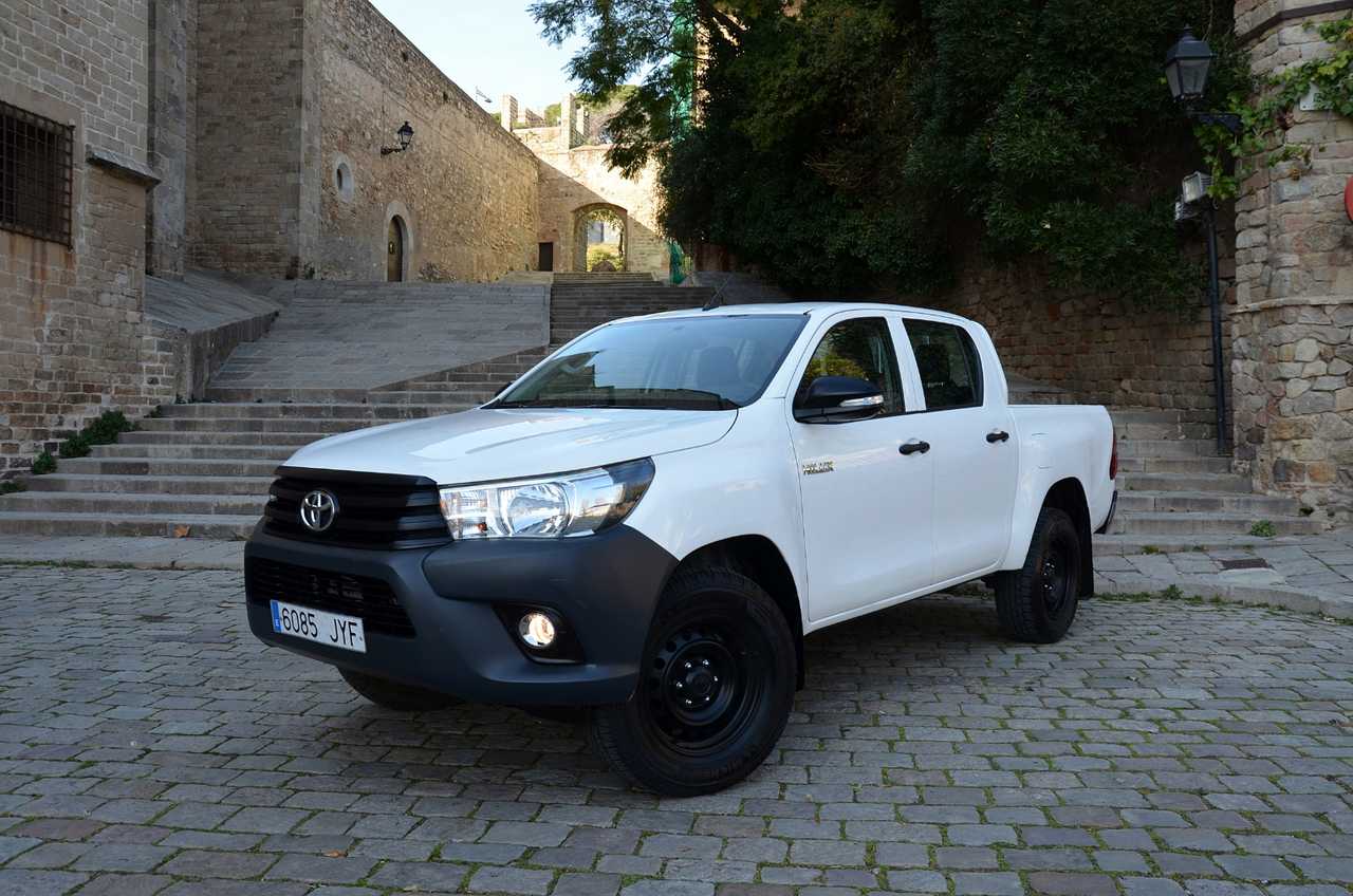 Toyota Hilux 2.4 D4D DOBLE CABINA GX..  150 CV/ REESTRENO ../ SÓLO 35000 KM - Foto 34