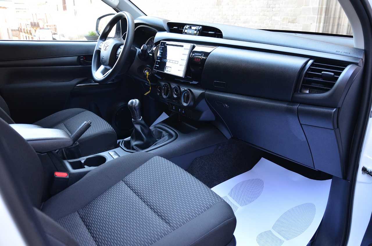 Toyota Hilux 2.4 D4D DOBLE CABINA GX..  150 CV/ REESTRENO ../ SÓLO 35000 KM - Foto 18