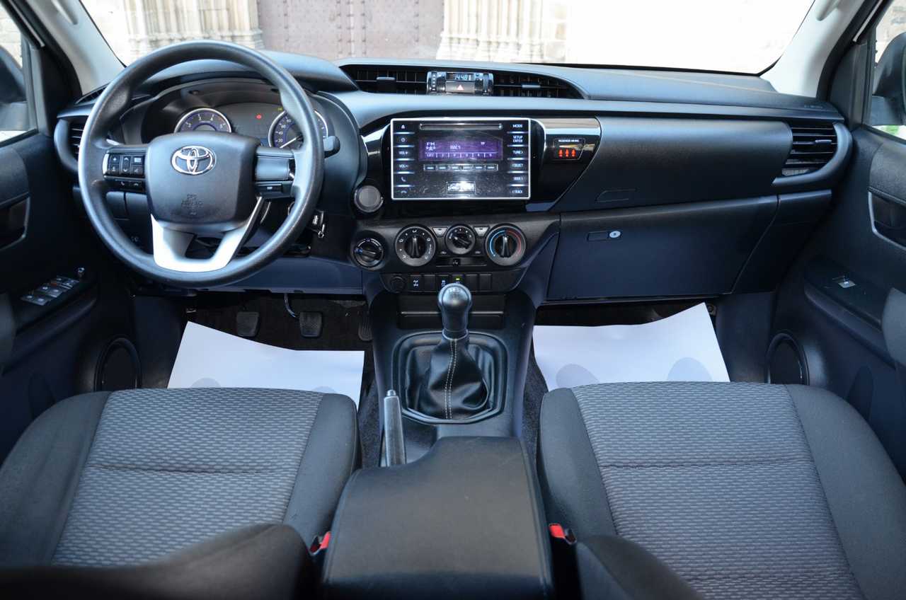 Toyota Hilux 2.4 D4D DOBLE CABINA GX..  150 CV/ REESTRENO ../ SÓLO 35000 KM - Foto 30